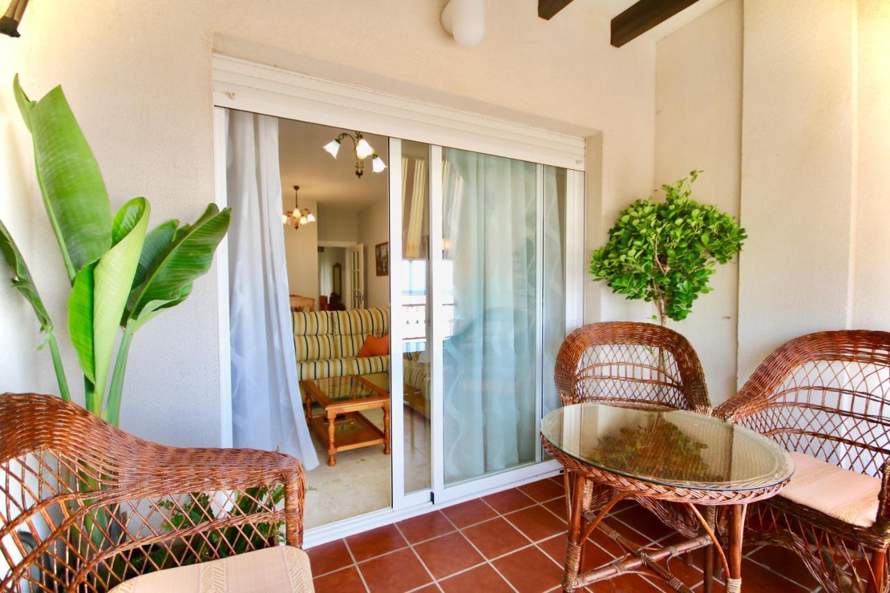 Apartamento Playa Calahonda El Farillo Con Terraza Экстерьер фото